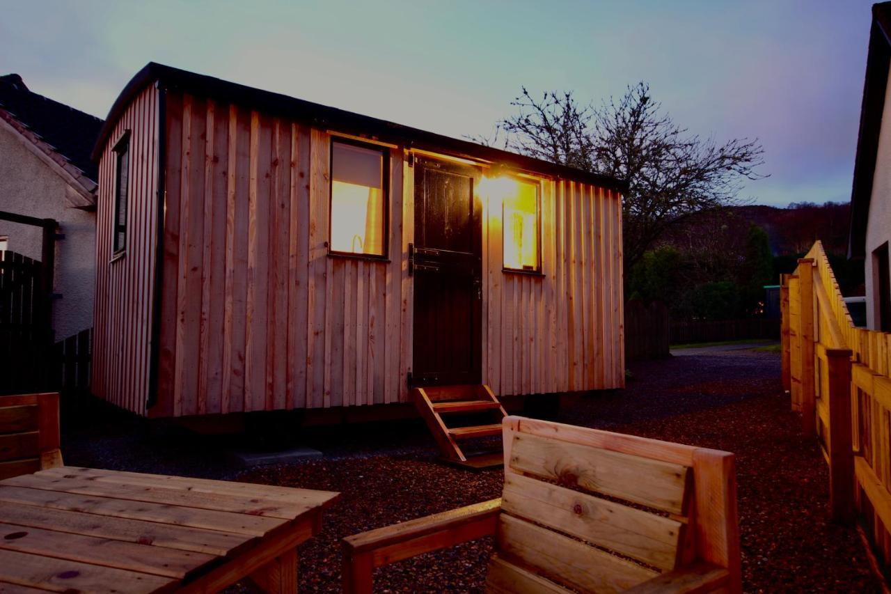 Per Ardua Shepherds Hut Fort William Exterior photo